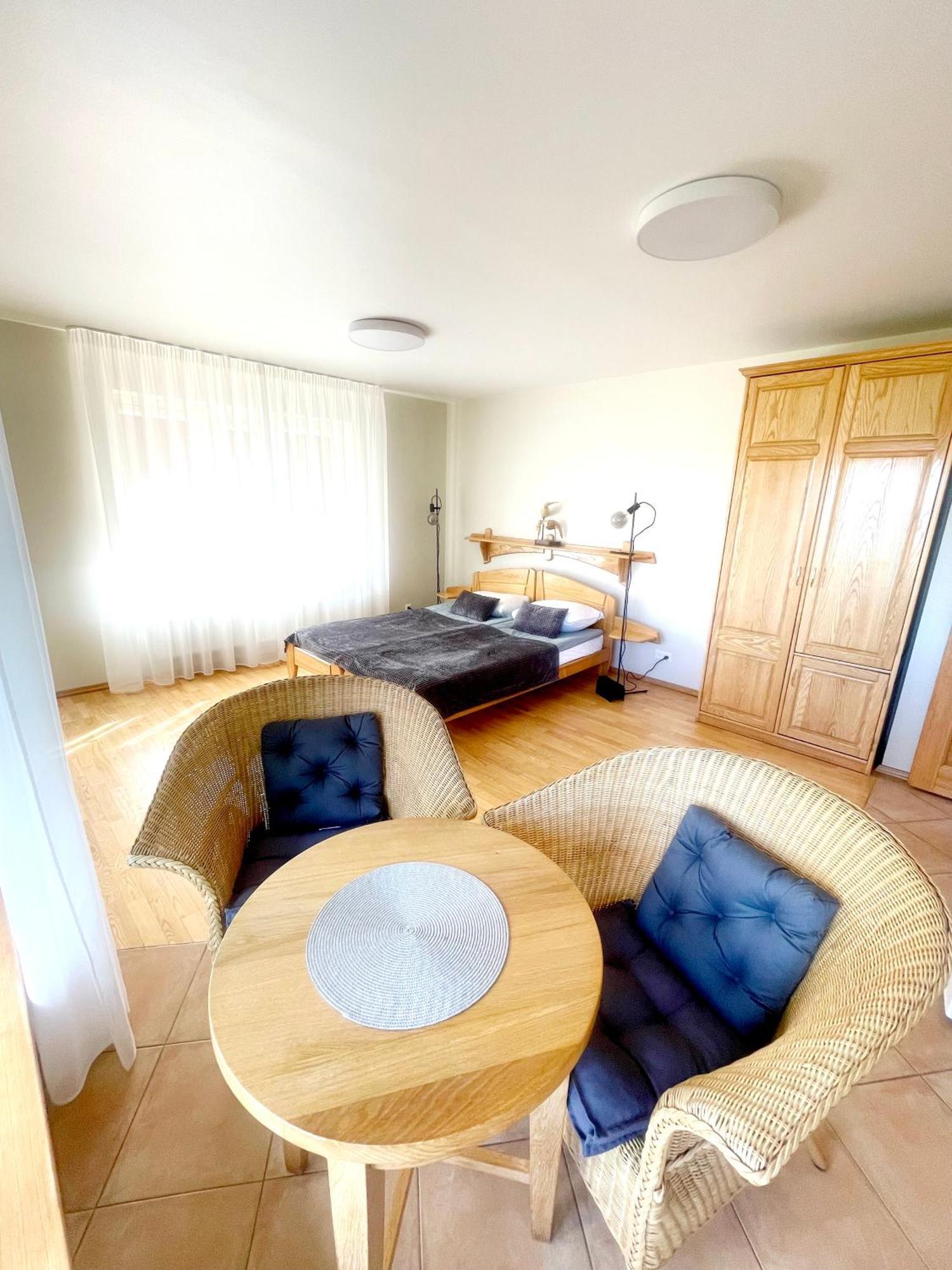 Nidos Bure Hotel Bagian luar foto